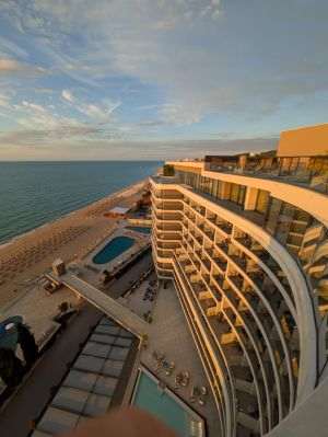 IRI Travel: Turiştii români devin principala piaţă pentru vacanţele premium din Bulgaria