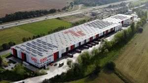 GXO semnează un acord logistic pe mai mulţi ani cu L'Oreal pentru Europa Centrală