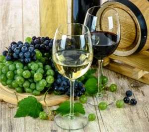 Exportatorii de vin din Franţa, îngrijoraţi de noile ameninţări cu taxe din partea SUA