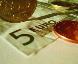 Inflaţia ar putea deveni cea mai mare piedică în calea adoptării Euro