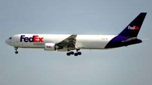 TradeVille: FedEx avansează prudent după separarea Freight