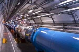 CERN: Acceleratorul de particule LHC a fost oprit pentru o modernizare majoră