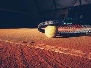 Wimbledon: Jannik Sinner, în turul al doilea după un meci palpitant de cinci seturi