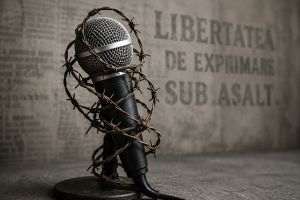 Rushdie: Freedom of expression under 'real assault and #8221; worldwide