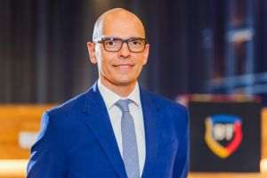 Aurel Bernat, Director Executiv Instituţii Financiare, Relaţii Investitori şi Subsidiare de Investiţii, Banca Transilvania