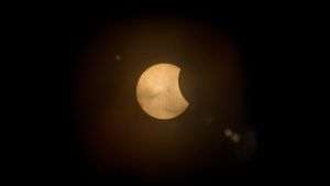 Total solar eclipse of 2028 completely transforms a city