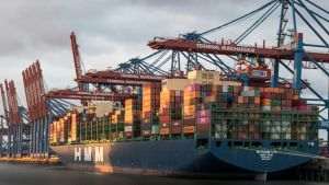 AP: China a sancţionat 14 entităţi europene ca represalii pentru sancţiunile UE