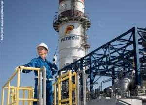 Ce estimări au analiştii pentru rezultatele OMV Petrom din trimestrul al doilea? 