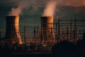 Reuters: Ungaria reduce şi ea producţia de energie electrică de la Paks din cauza nivelului scăzut Dunării