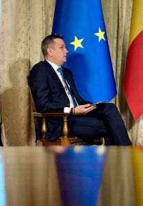 Sorin Grindeanu: „Unii iresponsabili vor să arunce ţara în aer, dar nu vor reuşi”