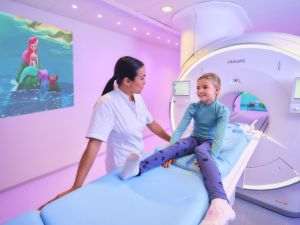 Parteneriat Philips-Disney care schimbă experienţa RMN pentru copii