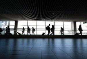 INS: Numărul turiştilor din România a scăzut în iunie 2026 cu 2,5% iar înnoptările cu 5,7% faţă de anul trecut
