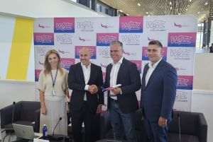 WIzz Air anunţă deschiderea celei de-a zecea baze operaţionale la aeroportul Braşov