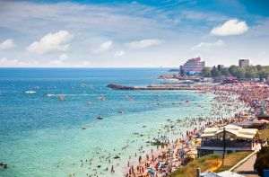 Travelminit: Cât îi costă pe români o vacanţă last minute de Sfânta Maria?