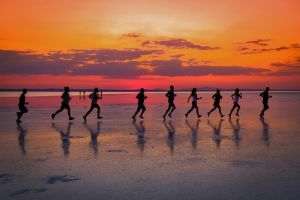 Runfire Salt Lake Ultra Trail: Competiţie internaţională de alergare pe Lacul Tuz din Turcia