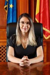 Buzoianu: PSD vrea să dizolve partidele din România cu pixul preşedintelui AEP