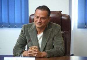 Băluţă: ”Marţi dimineaţă se va deschide traficul pe o rută care traversează şantierul Planşeului Unirii”