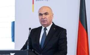 Bolojan: ”La Bucureşti, PNL îşi deschide organizaţiile către comunităţi şi către oameni”