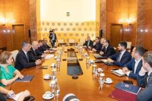 MOLDPRES: Miniştrii desemnaţi de la Economie şi Agricultură din Republica Moldova depun vineri jurământul de învestire