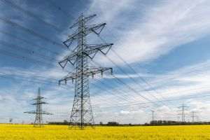 Transelectrica: Producţia nucleară a scăzut cu 12%, dar exporturile de energie au crescut