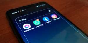 Acordul Meta cu 51 de state americane limitează accesul adolescenţilor la Instagram şi Facebook