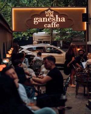 Cafeaua nu mai este suficientă în HoReCa; experienţa şi fidelizarea au devenit noua monedă de schimb 