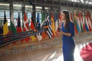  Oana Ţoiu inaugurează sediul Ambasadei României la Riga