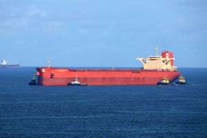 Euronews: SUA declară că forţele sale au distrus trei petroliere iraniene