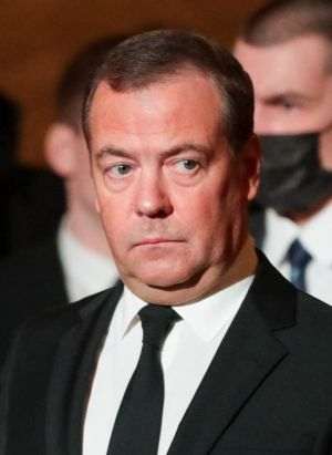 Anadolu Ajansi: Medvedev avertzează Ucraina şi NATO cu posibilitatea unui atac nuclear