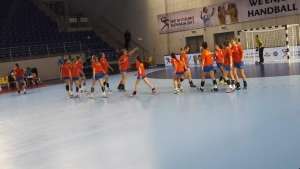 Handbal feminin: Campioana Gloria Bistriţa, eşec drastic în deplasare cu Metz