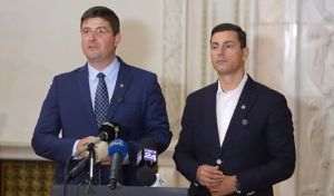 Sursă foto: Facebook / USRIonel Bogdan, purtător de cuvânt PNL şi Alexandru Dimitriu, Deputat USR
