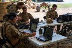 Thales prezintă HexaForce, sistem suveran de comandă şi control bazat pe inteligenţă artificială pentru forţele NATO