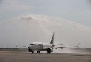 TAROM introduce avioane Boeing 737 MAX în flotă