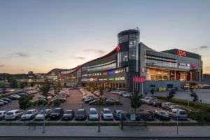NEPI Rockcastle vinde Ozas Shopping Centre şi iese din regiunea baltică