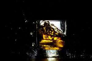 Spirits România cere Ministerului Finanţelor reducerea de urgenţă a accizei la băuturile spirtoase: