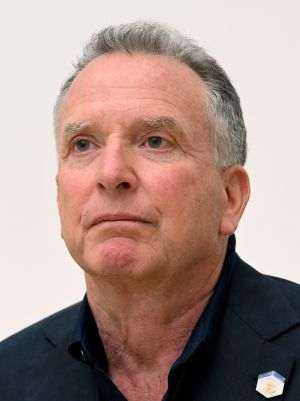 Sursa - Wikipedia/Steve Witkoff