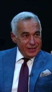  Călin Georgescu, audiat într-un nou dosar pentru utilizarea simbolurilor fasciste