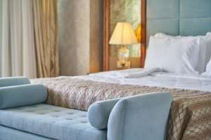 Grupul hotelier Accor raportează venituri de 1,5 miliarde de euro în T3 2026 şi majorează estimarea de profit EBITDA pentru întregul an