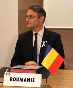 Premierul promite măsuri concrete pentru tinerii din diaspora