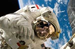Europa - plan de 10 miliarde euro pentru a-şi trimite propriii astronauţi în spaţiu