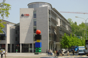 Anul trecut, UBS a înregistrat deprecieri de aproape 47 miliarde de dolari în valoarea acţiunilor, din cauza expunerii sale la criza subprime din Statele Unite.