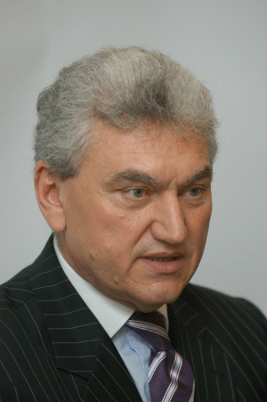 Mişu Negriţoiu: Infuziile de lichiditate au fost o soluţie bună, însă este foarte greu de determinat de câţi bani este nevoie fără a depăşi limita.