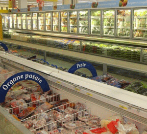 Pentru ieftinirea produselor alimentare, patronatele mizează şi pe dezvoltarea comerţului de proximitate, odată cu eliminarea interdicţiei producătorului de a-şi vinde marfa la un preţ mai mic altui comerciant.