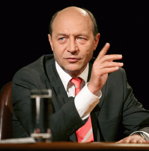 Traian Băsescu: "Este important să fim conştienţi că tehnologia în sine nu e bună sau rea. Totul depinde de cum şi de către cine este folosită această putere enormă."