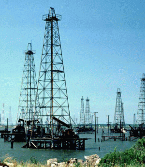 BP anunţă profituri peste aşteptări