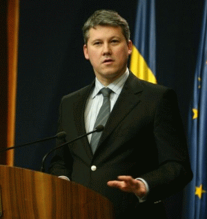 Cătălin Predoiu