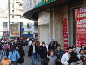 Analiştii şi-au înrăutăţit aşteptările legate de economia României în noiembrie