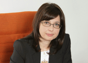  Isabelle Iacob, director general "Help Net Farma": "În 2009, peste 1.200 de farmacii sunt în incapacitate de plată".