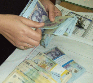 Guvernul pregăteşte o schemă de ajutor de stat pentru plata datoriilor acumulate de firme după începutul crizei economico-financiare.