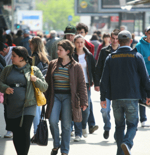 Concurenţa aplicanţilor este majoră la ofertele care nu necesită studii sau aptitudini specifice şi, în general, pentru joburi "entry-level".